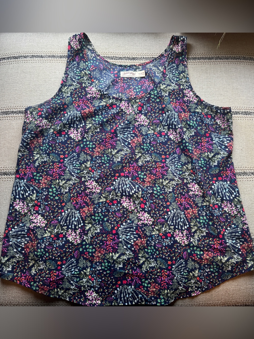 Faded Glory Navy Floral Print Tank Top